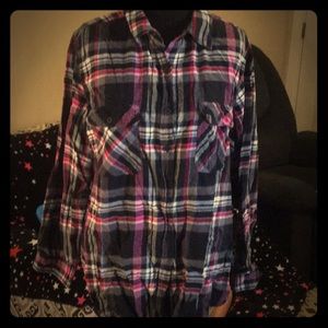 Roaman’s women’s light flannel button up shirt